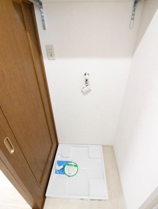 物件内観写真19　(洗濯機置場)