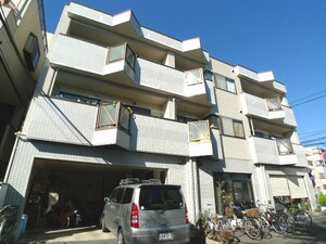 ルバービアニイザⅡ外観写真