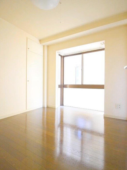 物件内観写真4　(内観写真)