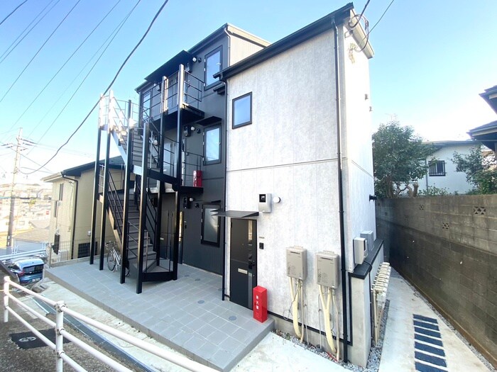 物件外観写真1　(外観写真)