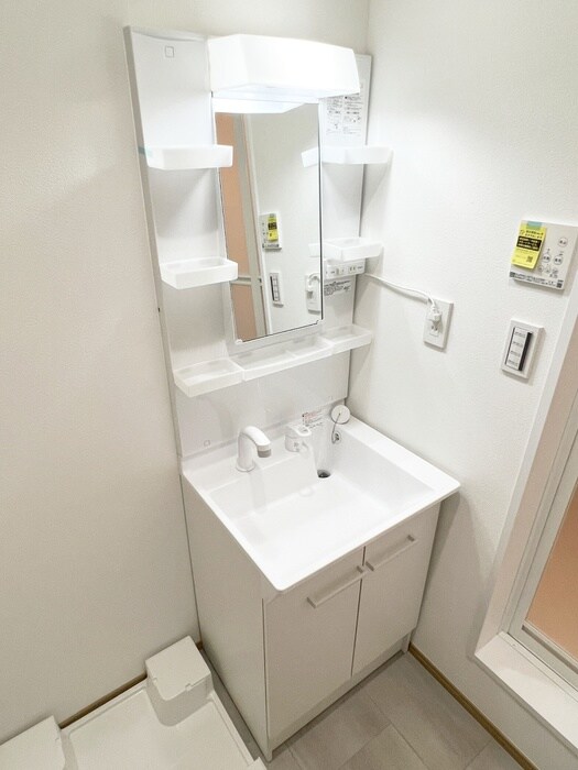 物件内観写真14　(洗面)