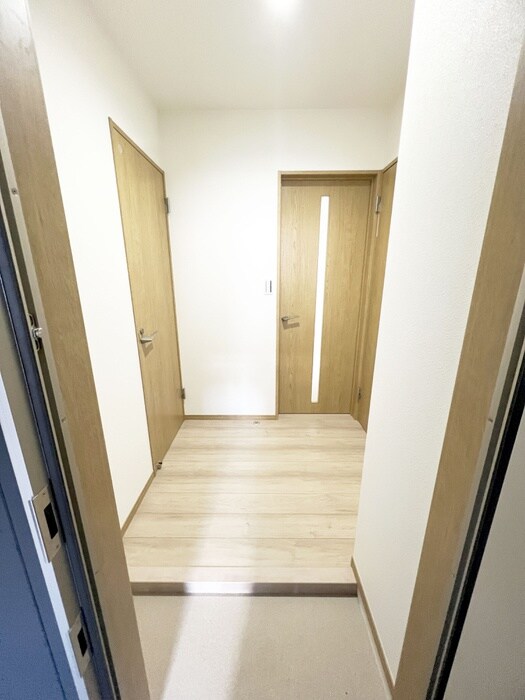 物件内観写真19　(玄関)