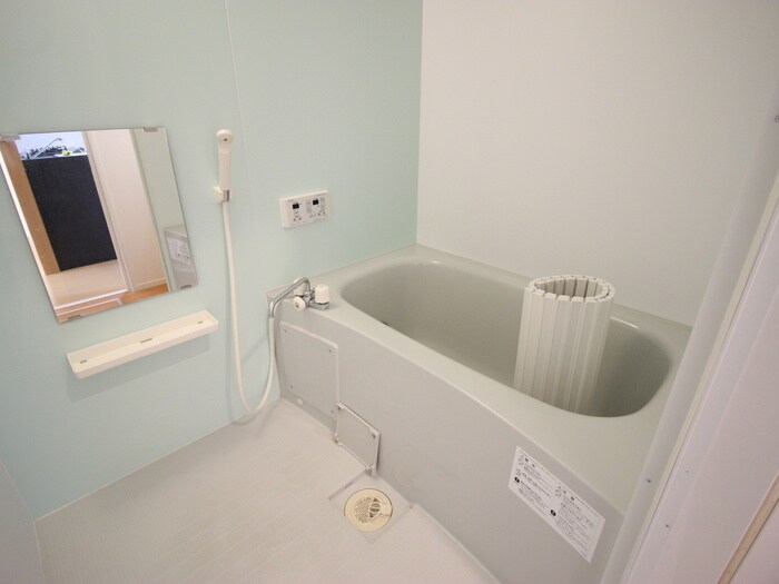 ソレイユ吉祥寺のバス