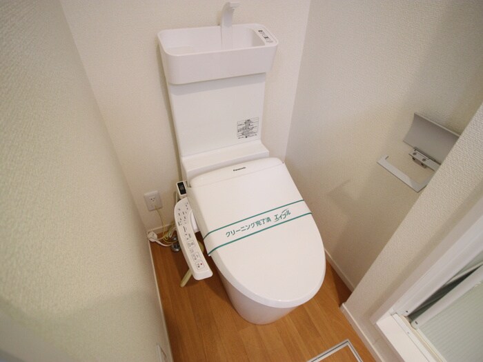 物件内観写真14　(トイレ)