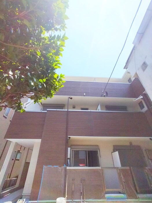 物件外観写真1　(外観写真)