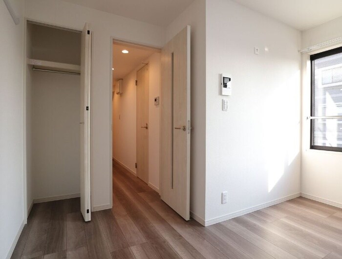 物件内観写真10　(居室)