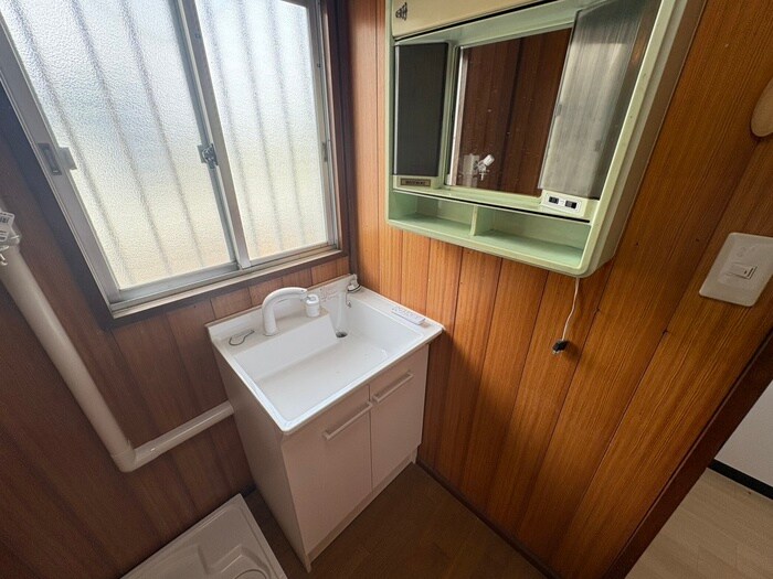 物件内観写真14　(洗面)