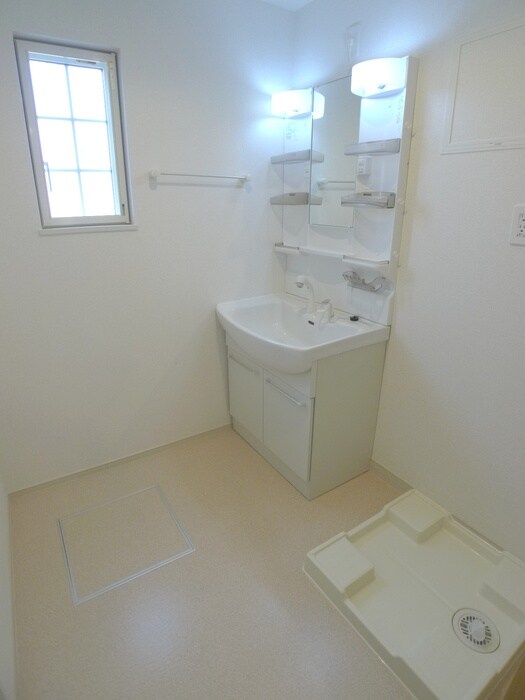 物件内観写真10　(洗面)