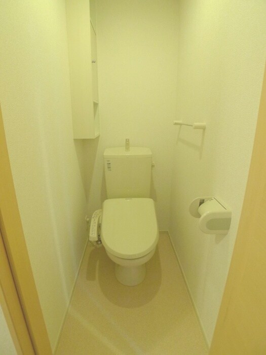 物件内観写真11　(トイレ)