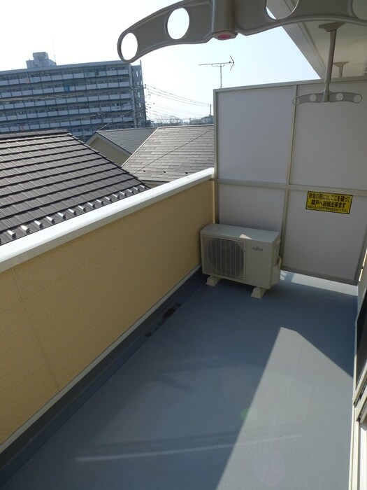 物件内観写真13　(室内からの展望)