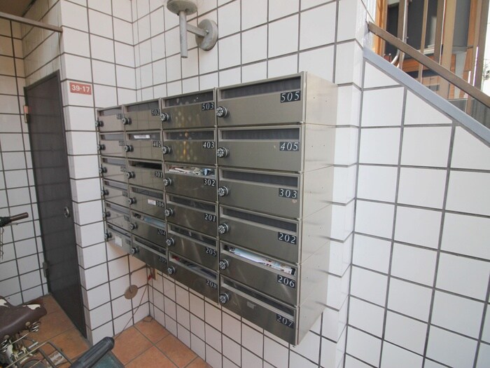 物件外観写真4　(建物設備)