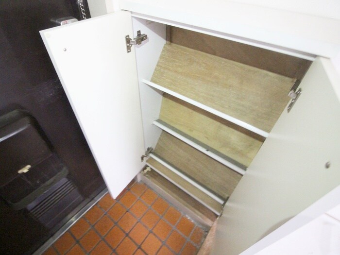 物件内観写真15　(靴箱)