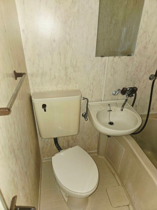 物件内観写真22　(トイレ)