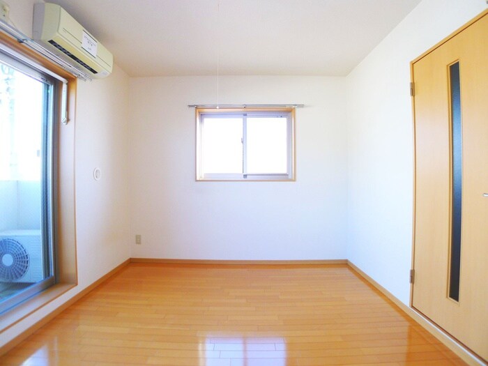 物件内観写真8　(内観写真)