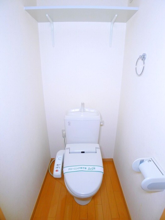 物件内観写真15　(トイレ)