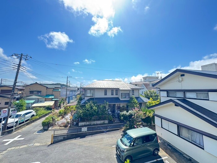 物件内観写真21　(室内からの展望)