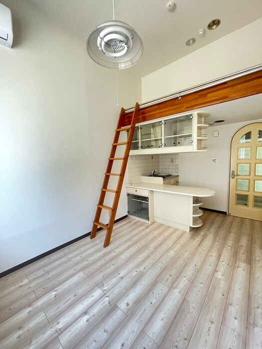 物件内観写真7　(居室)