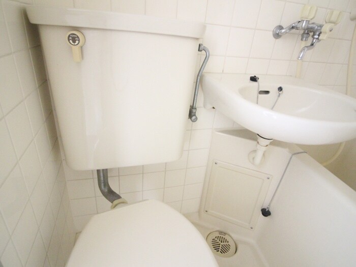 物件内観写真14　(トイレ)