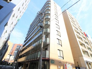 ﾗｲｵﾝｽﾞﾏﾝｼｮﾝ関内第６（３０６）外観写真