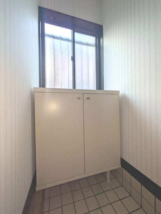 物件内観写真6　(靴箱)