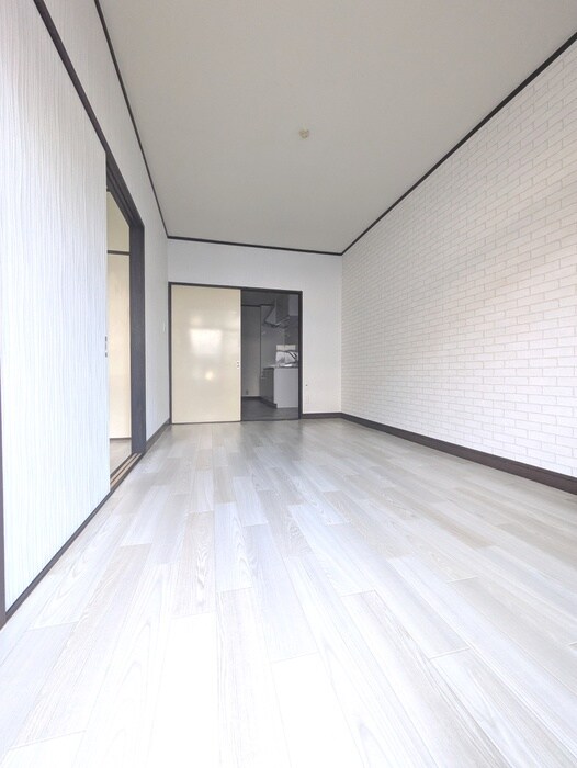 物件内観写真15　(居室)