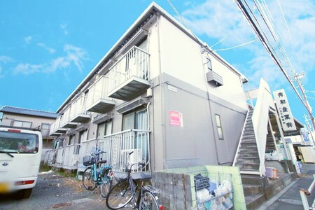 シーズンズ外観写真