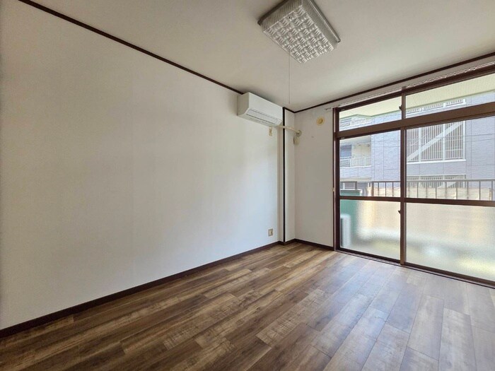 物件内観写真20　(居室)