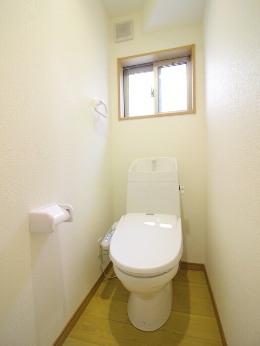 物件内観写真10　(トイレ)