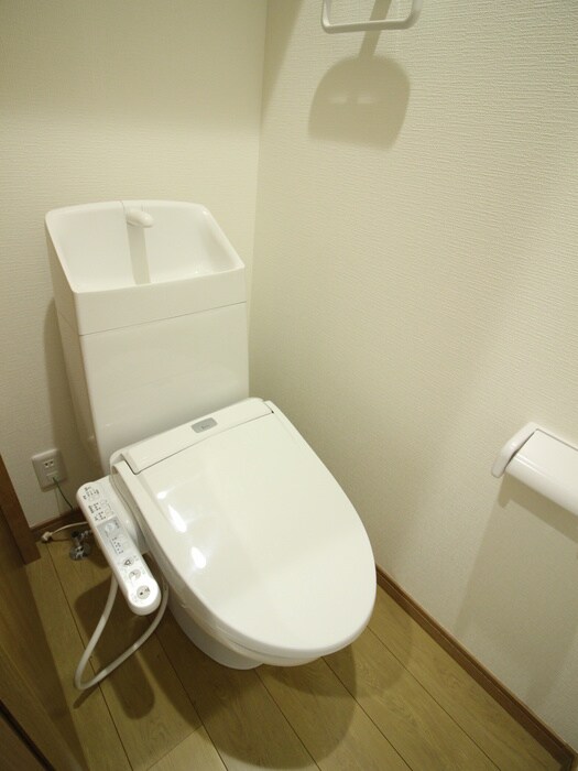 物件内観写真11　(トイレ)