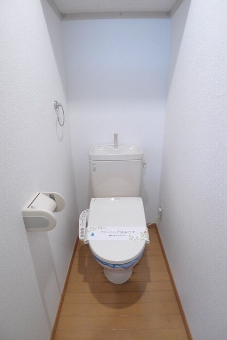 物件内観写真15　(トイレ)