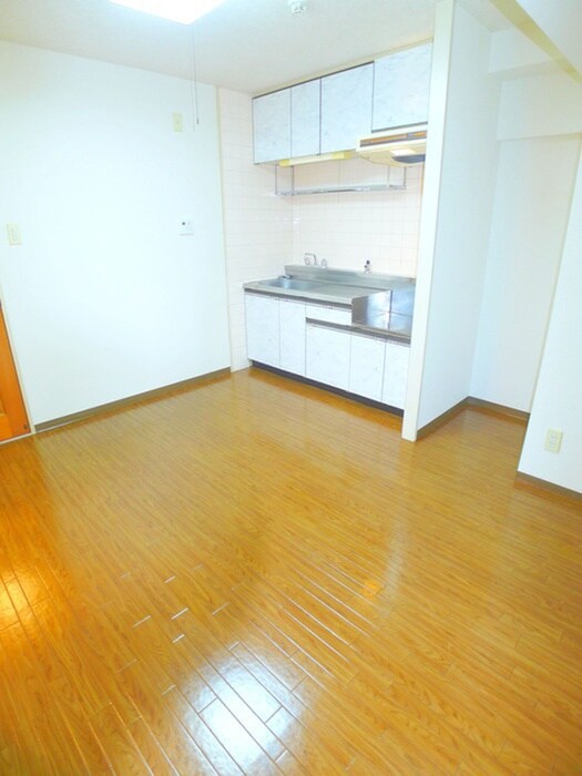 物件内観写真7　(内観写真)