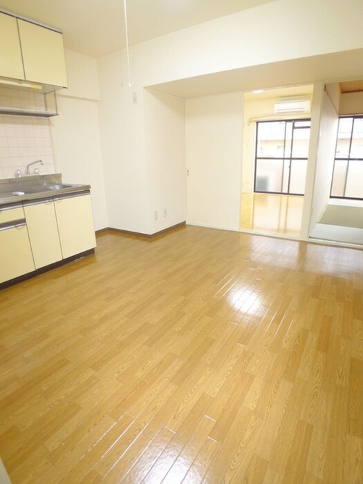 物件内観写真9　(内観写真)