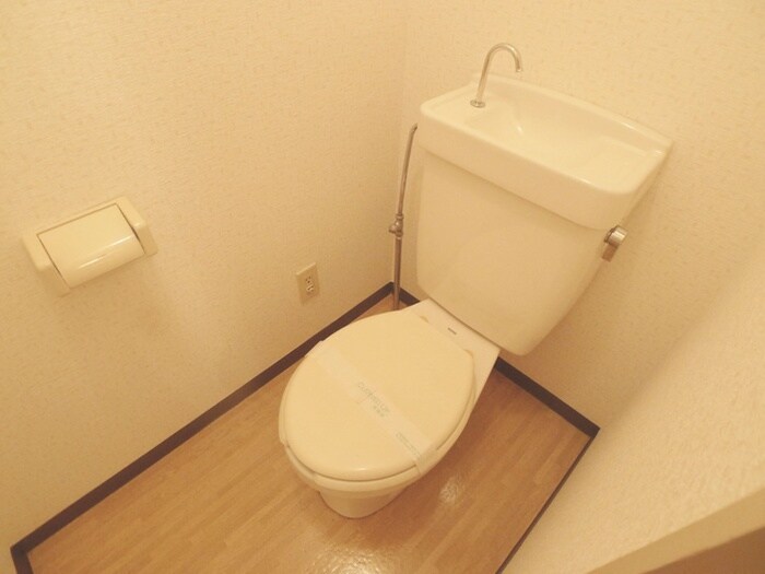 物件内観写真13　(トイレ)