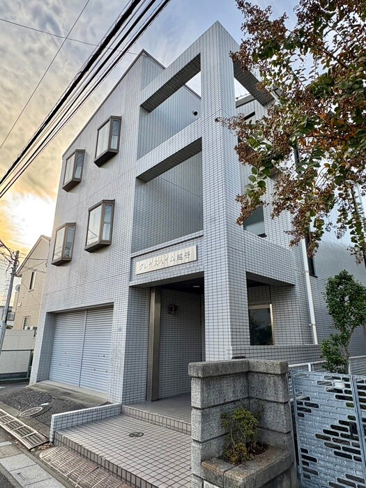 物件外観写真2　(外観写真)