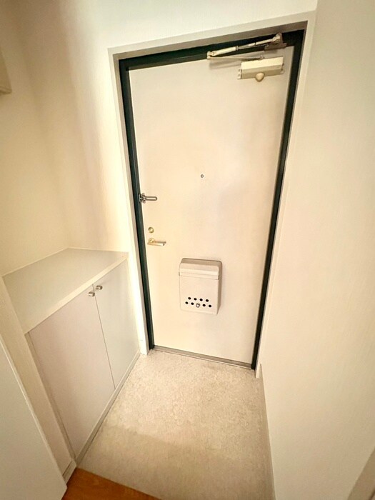 物件内観写真22　(玄関)