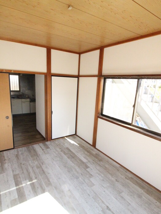 物件内観写真12　(居室)