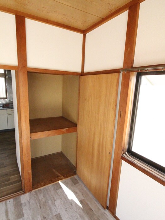 物件内観写真13　(収納)