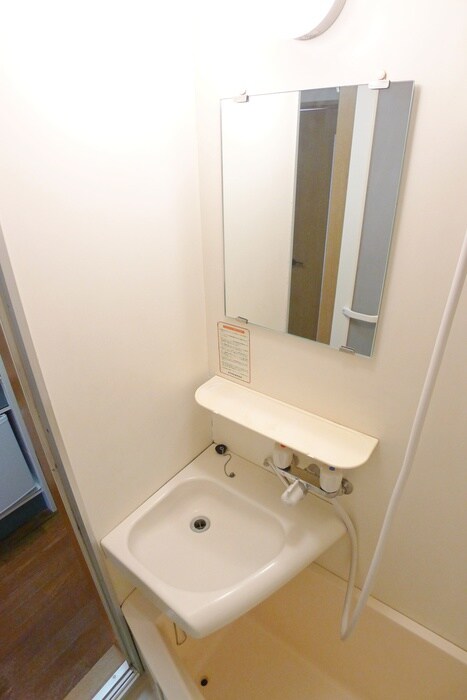 物件内観写真12　(洗面)