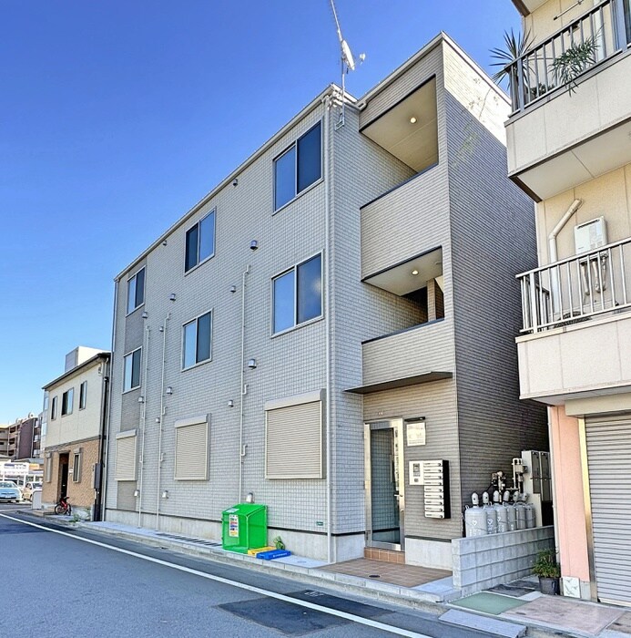 物件外観写真1　(外観写真)