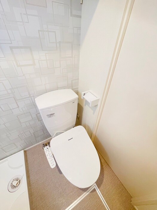 物件内観写真13　(トイレ)