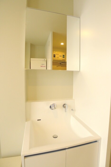 物件内観写真11　(洗面)