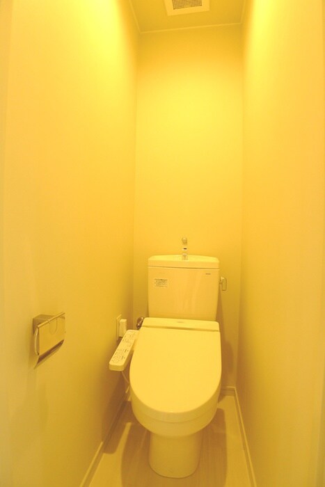 物件内観写真12　(トイレ)