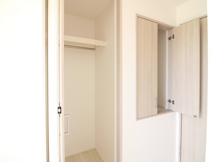 物件内観写真18　(収納)