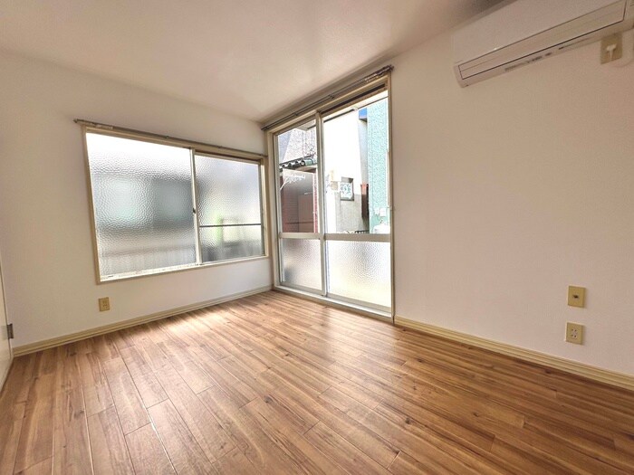 物件内観写真12　(居室)