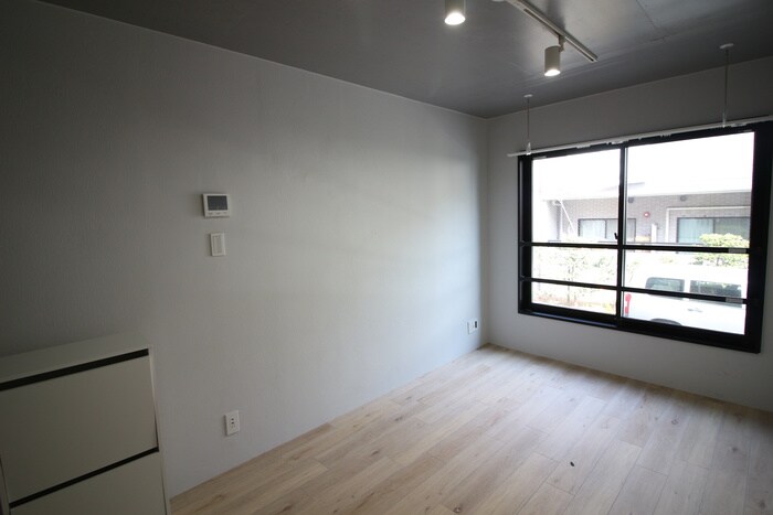 物件内観写真15　(居室)