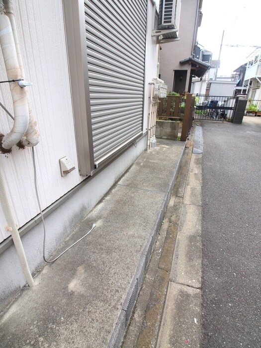 物件外観写真5　(駐輪場)