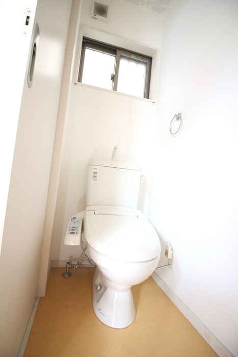 物件内観写真15　(トイレ)