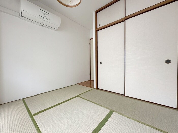 物件内観写真10　(居室)