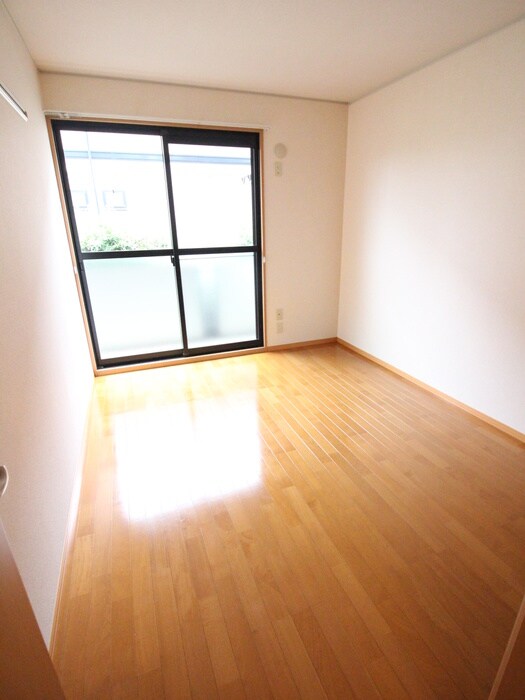 物件内観写真11　(居室)