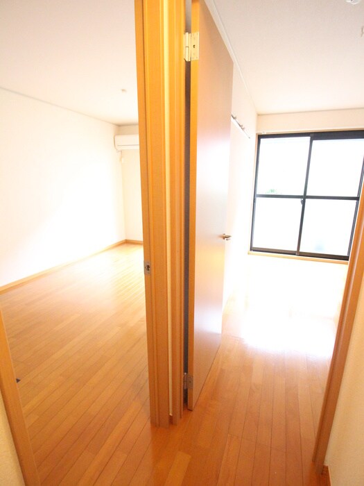 物件内観写真22　(居室)